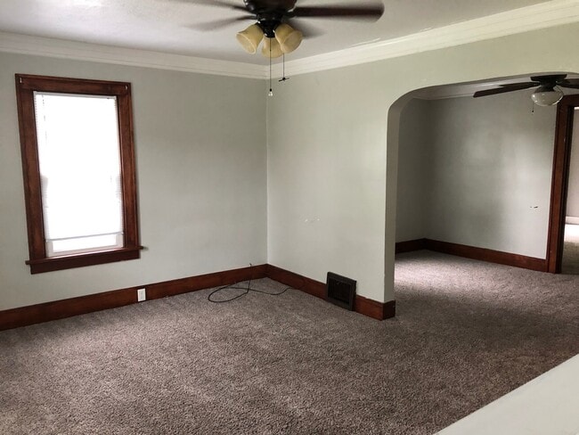 Building Photo - 3 BR/1 BA Home for rent