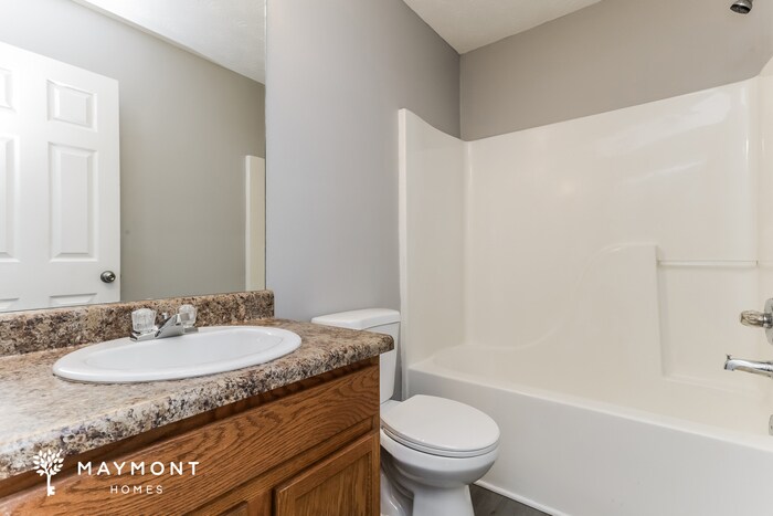 Building Photo - 120 Apache Dr