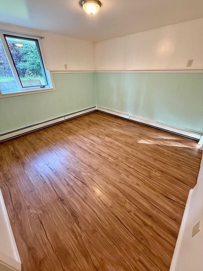 Building Photo - Beautiful 3 bd, 2 bath home for rent in Fairbanks!