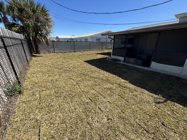 Building Photo - 139 Beau Rivage Dr