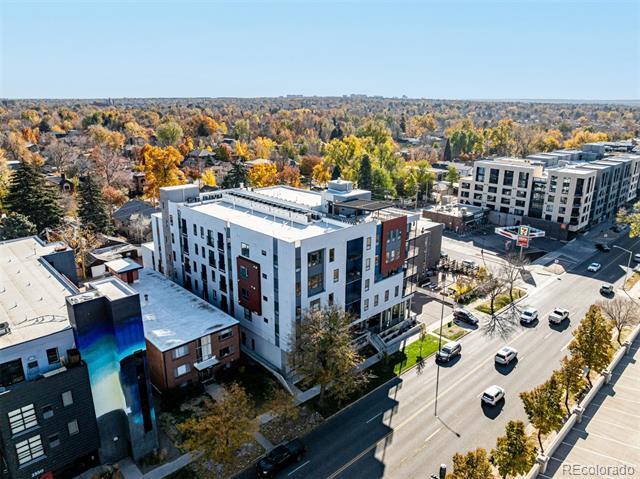 Building Photo - 2374 S University Blvd