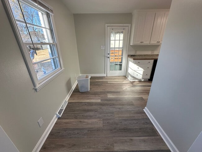 Building Photo - Great newly updated 3 bed 1 bath home in G...