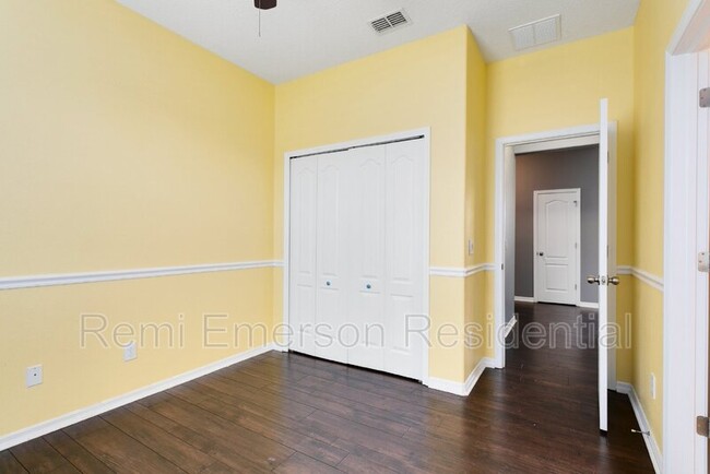 Building Photo - 2819 Youngford St