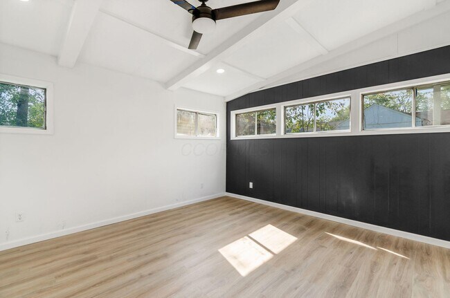 Building Photo - 2263 Dawnlight Ave