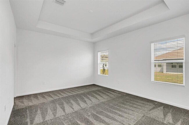 Building Photo - 6243 Lakepine St