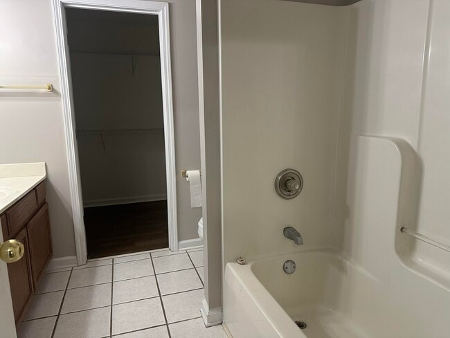 Building Photo - 581 Rhodora Ridge