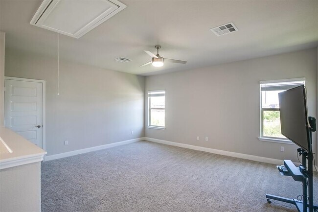 Building Photo - 16701 Casa Anna Dr.