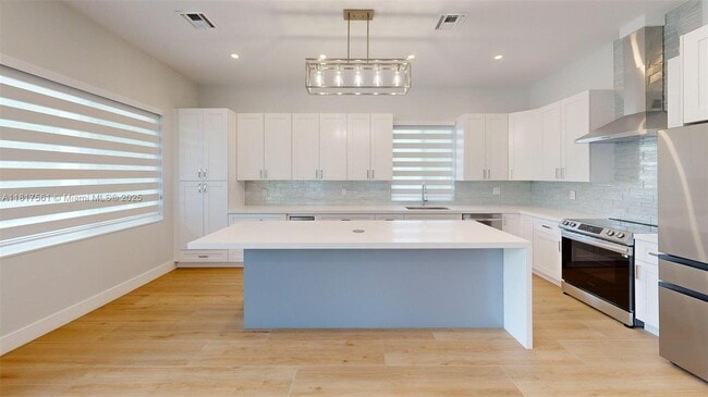 Building Photo - 1027 Snapper Ln