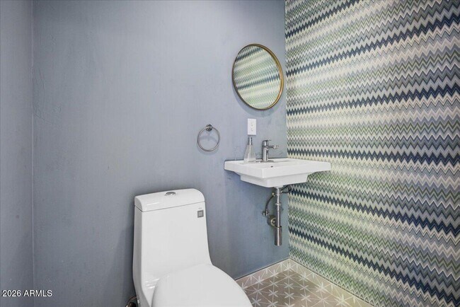 Building Photo - 4528 North 39th Pl