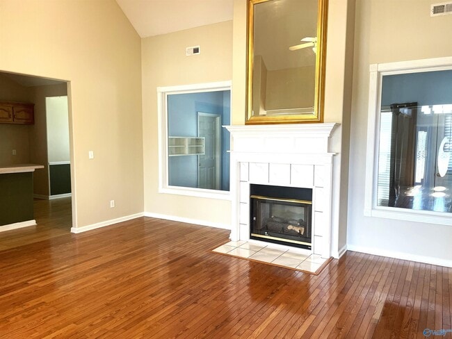Building Photo - 106 Matilda Dr