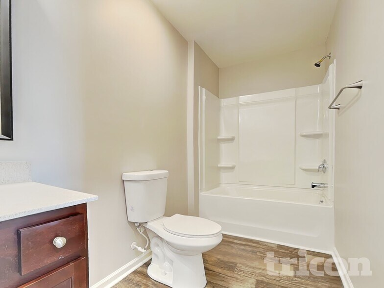 Building Photo - 1711 Sawtooth Ct