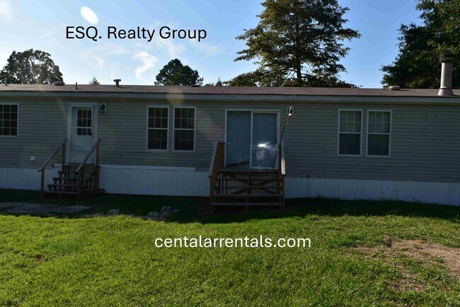 Building Photo - 16801 Cornfield Dr