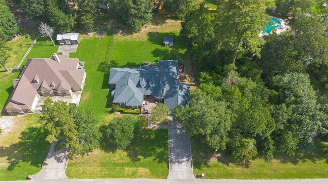 Building Photo - 2311 Flamingo St