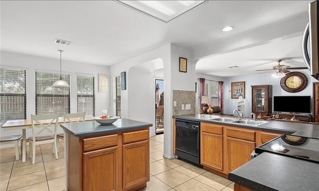 Building Photo - 8620 Starview St