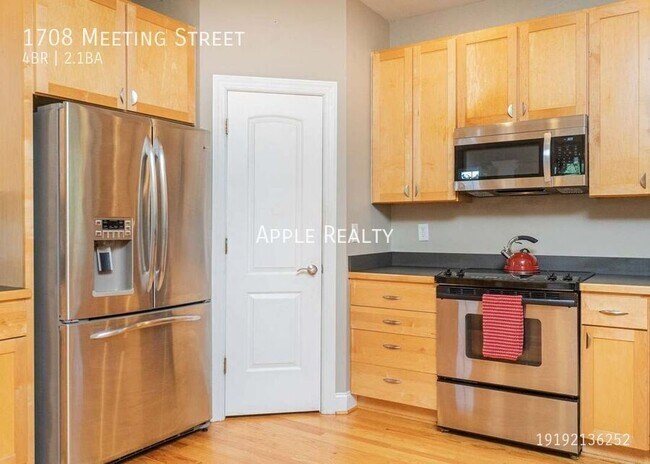 Building Photo - 1708 Meeting St