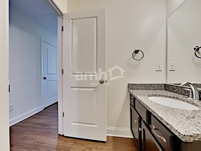 Building Photo - 103 Caitlin Ct