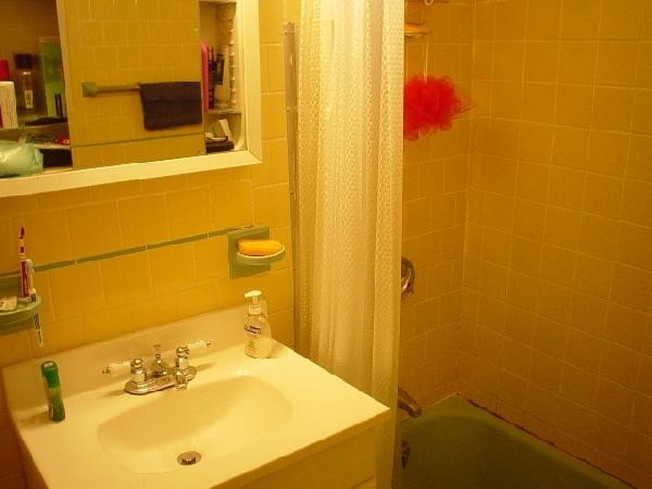 Building Photo - 785 Washington St