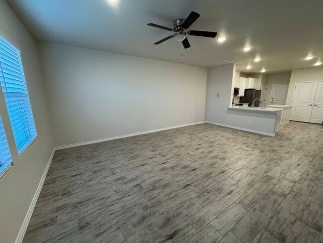 Building Photo - 5108 Rose Petal Ct