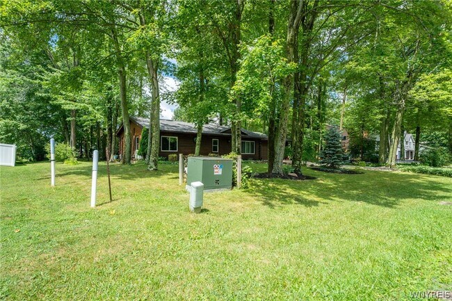 Building Photo - 8376 Cobblestone Ct