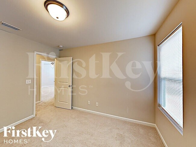 Building Photo - 11217 Deer Stand Ct