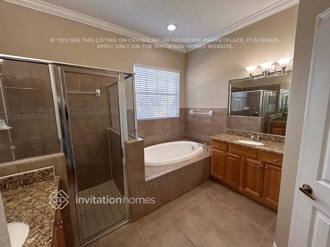 Building Photo - 6462 Hickory View Dr