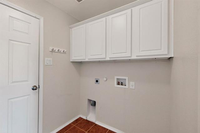 Building Photo - 5953 Snow Creek Dr