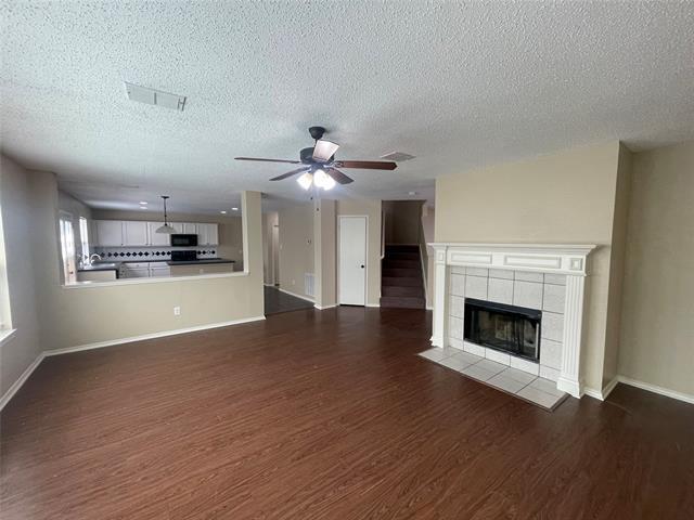 Building Photo - 640 Gibson St