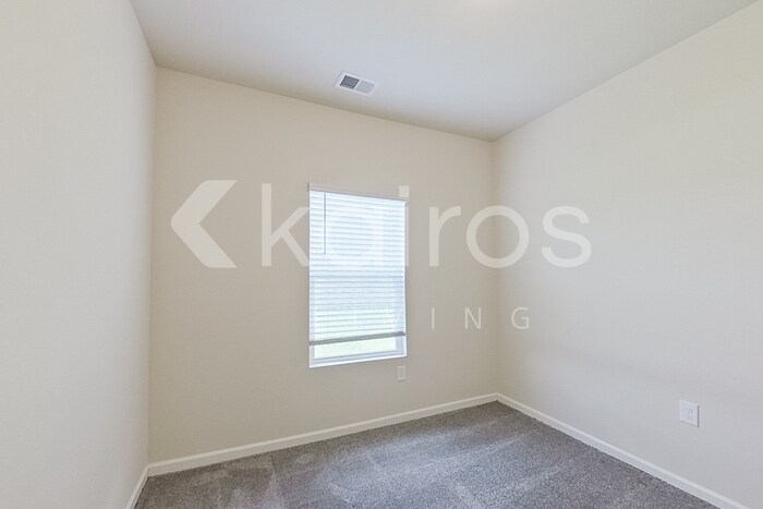 Building Photo - 10757 Bent Brook Dr
