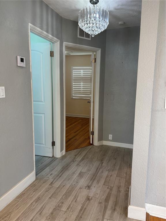 Building Photo - 2919 12th Ave N