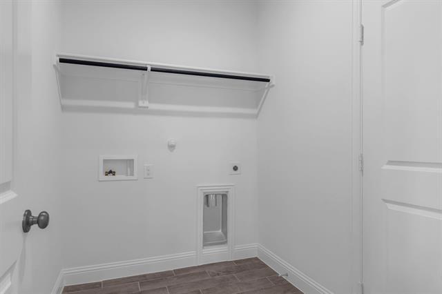 Building Photo - 801 Amenduni Ln