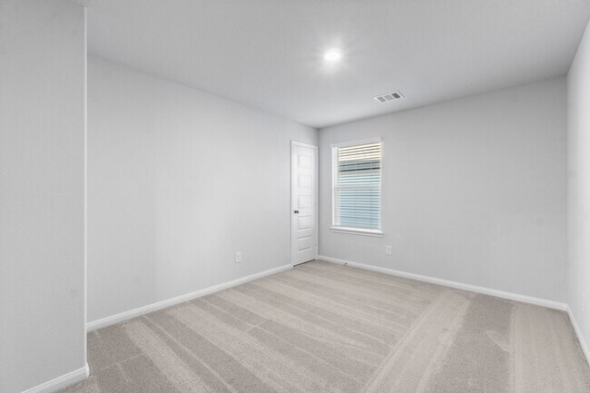 Building Photo - 13357 Burbot Dr