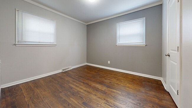 Building Photo - 2111 Otis Ave
