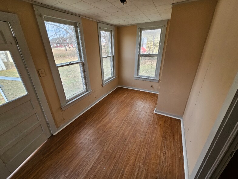 Building Photo - 1022 Carolina St