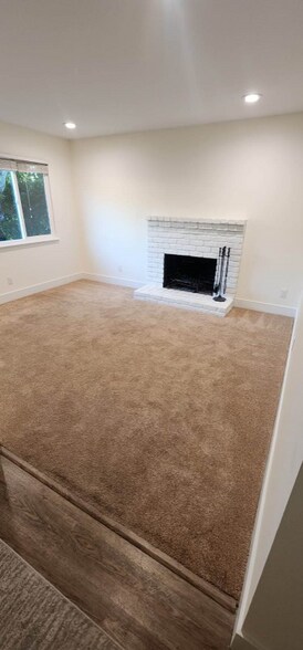 Building Photo - 4715 Northglen St