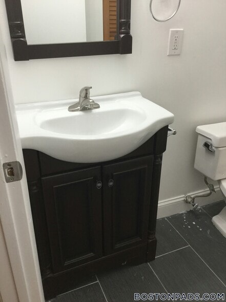 Building Photo - 1 Pembroke St