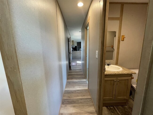 Building Photo - 3830 N Florence Rd