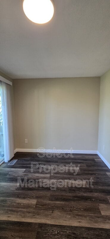 Building Photo - 2801 Sandarac Ln