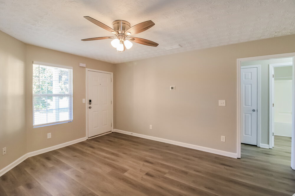 Building Photo - 423 Underwood Ct