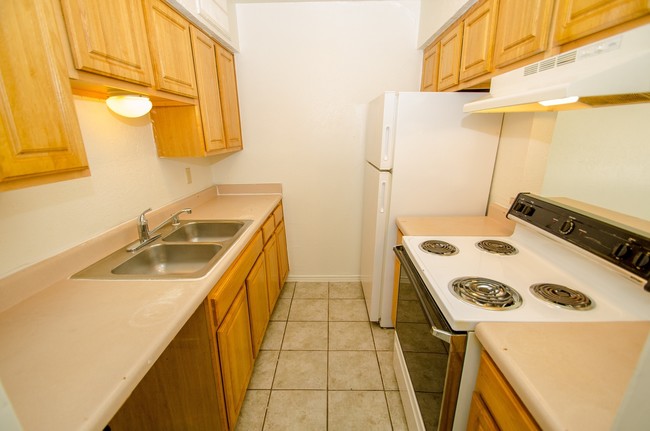 Kitchen - Lancaster Apartments