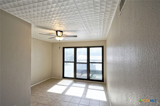 Building Photo - 345 E Torrey St