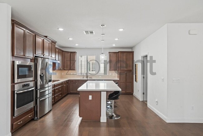 Building Photo - 3412 Element Way