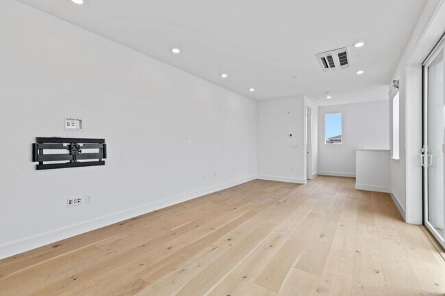 Building Photo - 3020 Boyter Pl