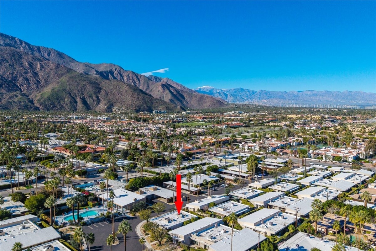 Building Photo - 1111 E Ramon Rd