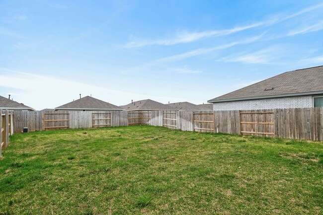 Building Photo - 26719 Prairie Smoke Ln