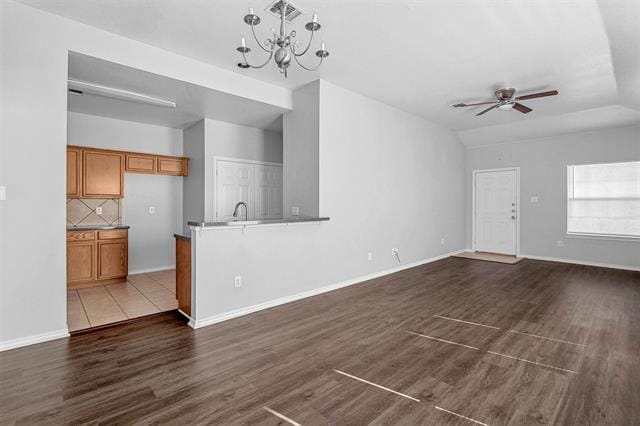 Building Photo - 827 Walnut St