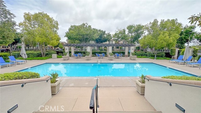 Building Photo - 16 First St