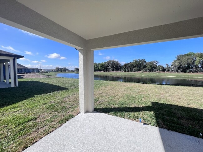 Building Photo - Available NOW! Epperson lagoon 4 Bed, 2.5 Bath Home in Wesley Chapel, FL - A Must-See Rental Prop...