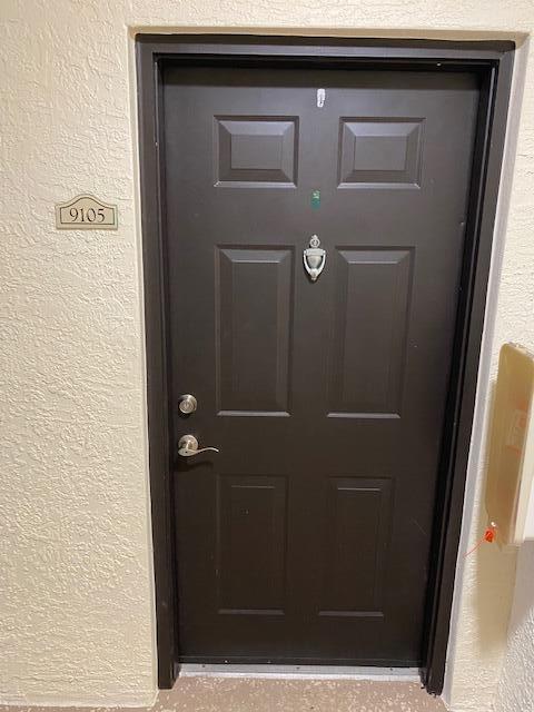 Building Photo - 9857 Baywinds Blvd