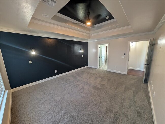 Building Photo - 405 NW 115th St