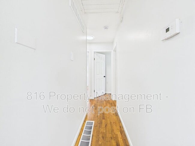 Building Photo - 10323 East 20th St S